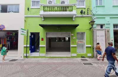 Espaço ideal para seu negócio no centro com alta visibilidade