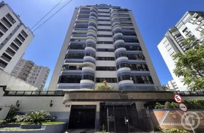 Apartamento com 4 quartos para alugar na Rua Doutor Armínio Tavares, Centro, Florianópolis