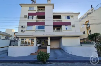 Descubra a praticidade de viver ao lado da praia em canasvieiras