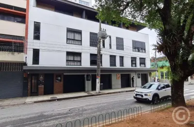 Studio mobiliado com localização central em florianópolis