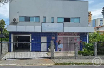 Apartamento com 1 quarto para alugar na Rua do Iano, Barreiros, São José