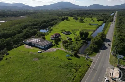 Galpão com área ampla para o seu negócio em jurerê, florianópolis