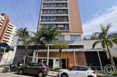 Apartamento mobiliado e decorado no centro de florianópolis