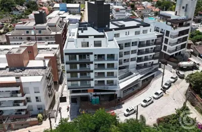 Apartamento com 2 quartos para alugar na Servidão Natalicia Pereira, João Paulo, Florianópolis