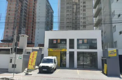 Sala comercial para alugar na Avenida Emanoel Pinto, 3258, Centro, Balneário Piçarras
