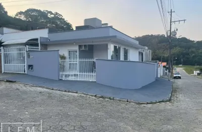 Casa com 2 quartos à venda na Rua Maria Espíndola Francez, 200, Nossa Senhora de Fátima, Penha