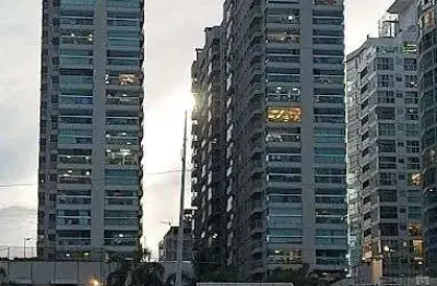 Apartamento com 2 quartos à venda na Avenida Nereu Ramos, 4616, Itacolomi, Balneário Piçarras