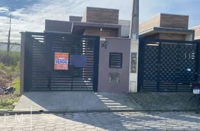 Casa com 2 quartos à venda na Rua Brasília, 1200, Itacolomi, Balneário Piçarras