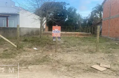Terreno à venda na Rua Pirabeiraba, 3000, Itacolomi, Balneário Piçarras