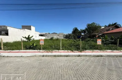 Terreno à venda na Rua Das Figueiras, 1500, Itacolomi, Balneário Piçarras