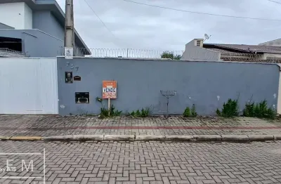 Casa com 2 quartos à venda na Rua Querência, 757, Itacolomi, Balneário Piçarras