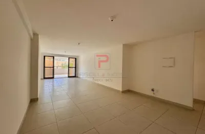 Apartamento em condomínio club com vista definitiva para o mar no altiplano