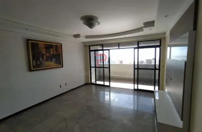 Apartamento porteira fechada a 500m do mar super amplo
