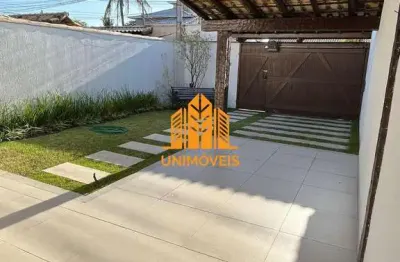 Casa independente com quatro quartos sendo três suítes na palmeiras cabo frio