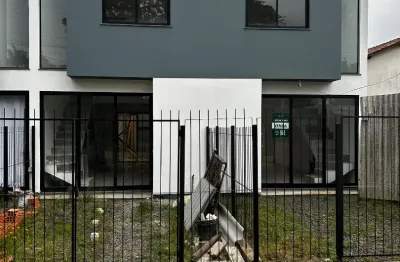 Casa com 2 quartos à venda na Rua Enio Freitas de Castro, 102, São Lucas, Viamão