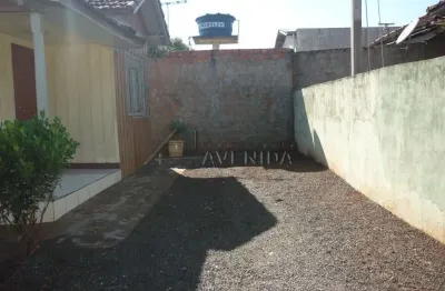 Casa com 2 quartos para alugar na flamengo, --, ideal, londrina por r$ 1.200