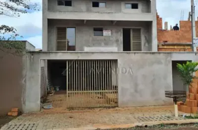 Casa com 4 quartos à venda na rua amarílio bicalho, --, jardim burle marx, londrina por r$ 1.000.000