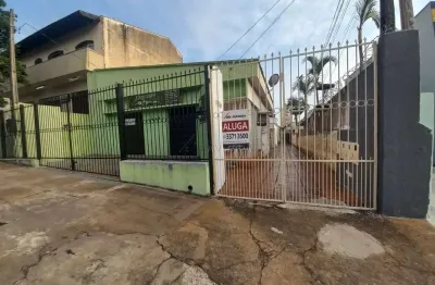 Casa com 3 quartos para alugar na rio grande do norte, --, centro, londrina por r$ 1.700
