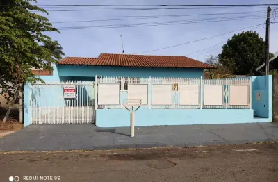 Casa com 3 quartos à venda na otávio cesário pereira, --, jardim acapulco, londrina por r$ 500.000
