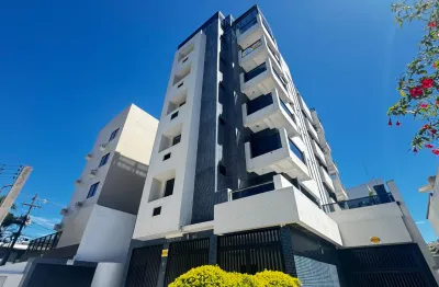 Cobertura Exclusiva em Caiobá com Jacuzzi, Teto Retrátil e Área de Churrasco.