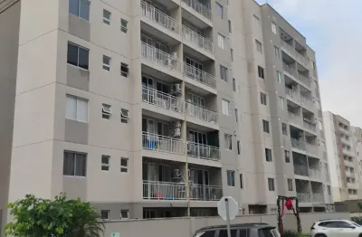 Alugo Ótimo Apartamento Condomínio Estilo Golf - Andar alto