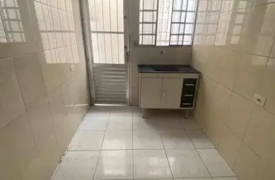 Casa com 1 quarto para alugar na Rua Vicente Franco Tolentino, 103, Parque Santa Madalena, São Paulo