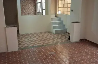 Casa com 2 quartos para alugar na Rua Antônio Alves Santos, 238, Vila Industrial, São Paulo