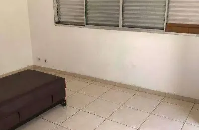 Casa com 3 quartos para alugar na Rua Amajouvas, 203, Jardim Panorama (Zona Leste), São Paulo