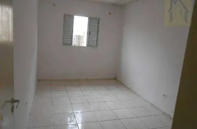 Casa com 2 quartos para alugar na Rua Paulo Pontes, 107, Jardim Regina, São Paulo