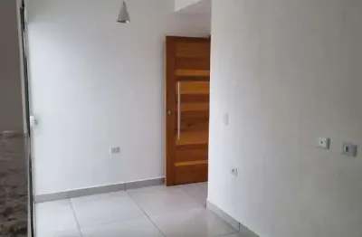 Casa com 2 quartos para alugar na Rua Padre Almeida Silva, 69, Vila Industrial, São Paulo