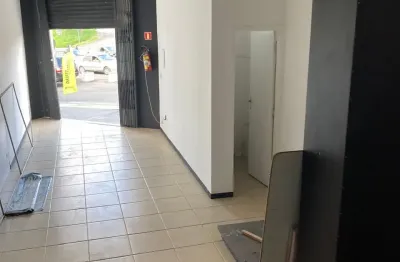 Ponto comercial com 1 sala para alugar na Travessa Santa Madalena, 2, Fátima, Colombo