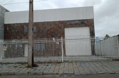 Barracão / Galpão / Depósito com 2 salas para alugar na Avenida Marginal Direita, 1624, Santa Terezinha, Colombo