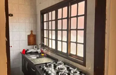 Casa com 3 dormitorios próximo a cachoeira do sertao da quina em ubatuba-sp
