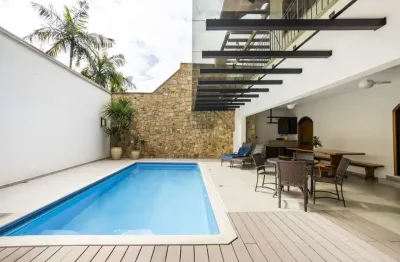 Casa com 3 quartos à venda na rua antônio zendron, 968, valparaíso, blumenau, 650 m2 por r$ 1.499.000