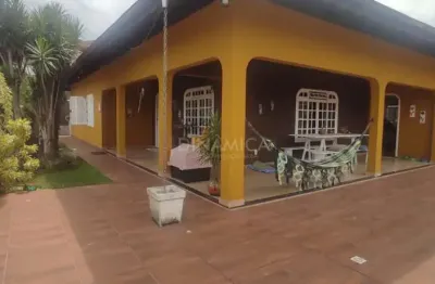 Casa com 3 quartos à venda na rua norma hadlich, 364, itoupava central, blumenau, 271 m2 por r$ 790.000
