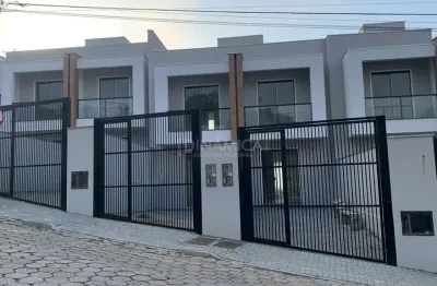 Casa com 2 quartos à venda na rua erwin jenichen, 135, itoupava central, blumenau, 86 m2 por r$ 420.000