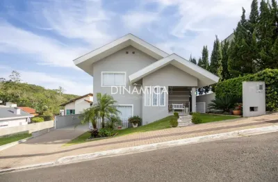 Casa com 3 quartos à venda na rua pau brasil, 109, itoupava central, blumenau, 240 m2 por r$ 1.690.000