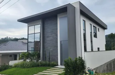 Casa em condomínio fechado com 3 quartos à venda na rua dos ipês, 771, itoupava central, blumenau, 421 m2 por r$ 3.200.000
