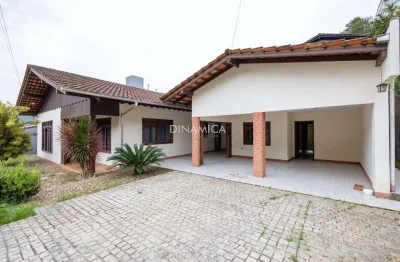 Casa com 4 quartos à venda na rua maceió, 383, garcia, blumenau, 210 m2 por r$ 700.000
