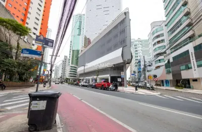 Sala comercial à venda na rua 3450, 37, centro, balneário camboriú, 68 m2 por r$ 1.960.000