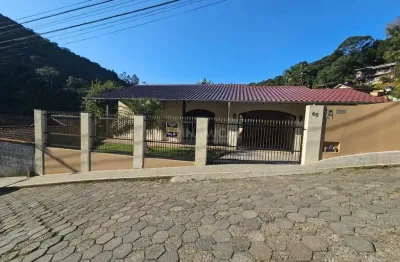 Casa com 2 quartos à venda na rua antônio hank, 65, valparaíso, blumenau, 96 m2 por r$ 490.000