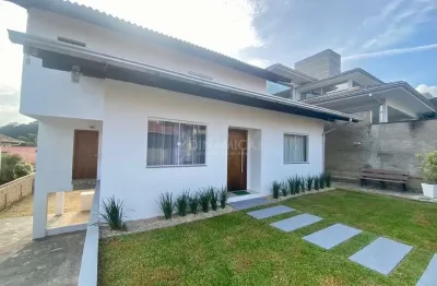 Casa com 3 quartos à venda na rua adécio gonçalves, 168, velha, blumenau, 212 m2 por r$ 1.476.600