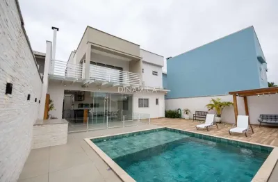 Casa com 3 quartos à venda na rua denis peschke, 87, água verde, blumenau, 293 m2 por r$ 1.690.000