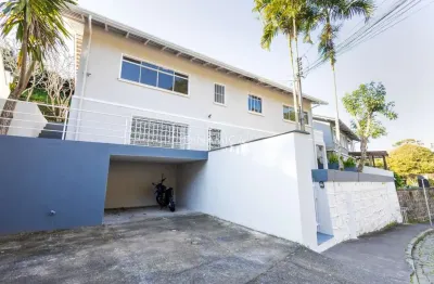 Casa com 3 quartos à venda na rua petrópolis, 206, centro, blumenau, 140 m2 por r$ 980.000