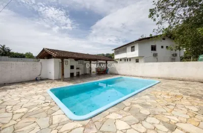 Casa com 3 quartos para alugar no garcia, blumenau , 200 m2 por r$ 3.200