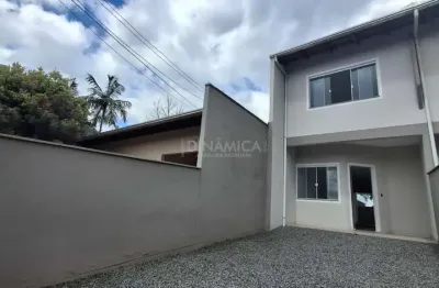 Casa com 3 quartos à venda na rua benedito novo, 811, água verde, blumenau, 109 m2 por r$ 480.000