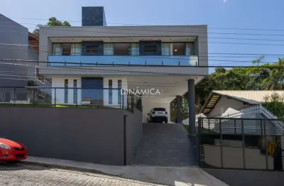 Casa com 3 quartos à venda na rua frei josé, 344, do salto, blumenau, 222 m2 por r$ 1.700.000