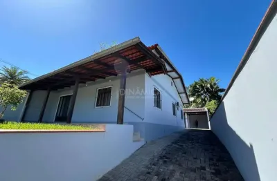 Casa com 3 quartos à venda na rua joão benjamin alves, 110, itoupava central, blumenau, 219 m2 por r$ 590.000