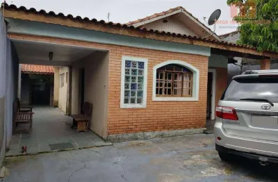 Casa com 3 dormitórios à venda, 208 m² por R$ 450.000,00 - Centro - Peruíbe/SP