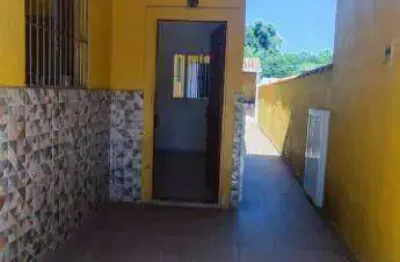Casa com 2 dormitórios à venda, 69 m² por r$ 300.000,00 - jardim somar - peruíbe/sp